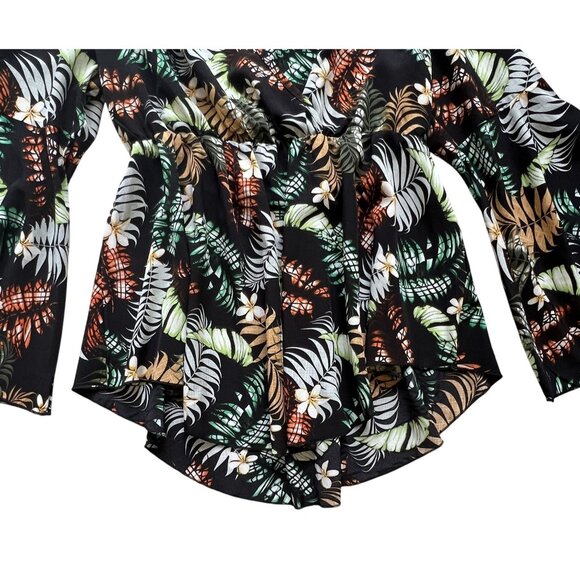 Shein Curve Womens 1XL Black Floral BellSleeve FauxWrap Top Tropical Lightweight - Picture 3 of 8